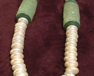 MLC054 Jade Cylinder & White Pearl Beads Necklace