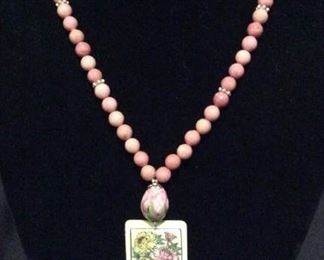 MLC101 Rhodonite Bead Necklace with Scrimshaw Pendant