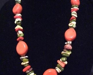 MLC106 Antique Lucite Beads Necklace