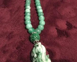 MLC182 Carved Jade Pendant Beaded Necklace