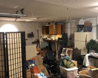 I spy!! Lots of treasure!