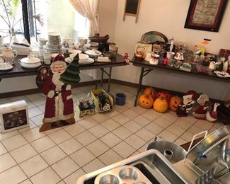 Holiday Decorations from New Years Day to New Years Eve and everything in between.....