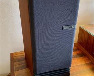 Vintage Epicure Model 5 Speaker https://ctbids.com/#!/description/share/362961