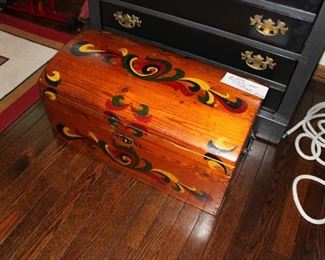 Antique rosemaling chest