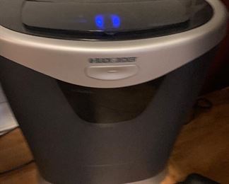 Paper shredder