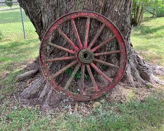 Antique wagon wheel