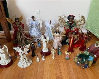 Entire lot of figurines - $40
