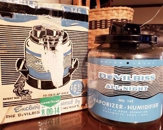 Old humidifier with box $15