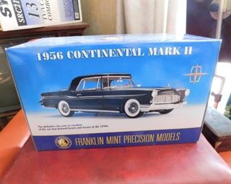 Franklin Mint 1956 Continental Mark II Model in Box