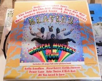 Mint Beatles "Magical Mystery Tour" Album with Insert