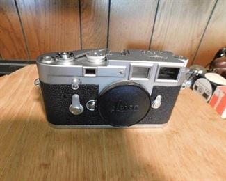 Vintage Leica M3 Camera(Ernst Leitz)