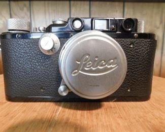 Vintage Leica DRP 35mm Camera