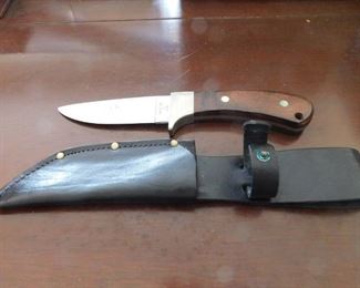 Vintage Case XX Arapaho Sheath Knife