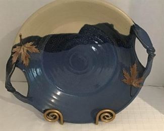 "Hannah's Pottery" Bowl + Stand https://ctbids.com/#!/description/share/363848