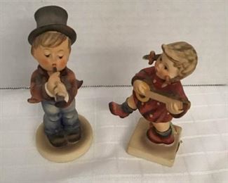 Hummel Figurines -"Serenade" & "Happiness" https://ctbids.com/#!/description/share/363867
