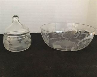 Glass Bowl and Jar https://ctbids.com/#!/description/share/363915