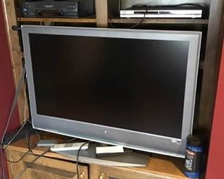 Sony TV and Much More https://ctbids.com/#!/description/share/364044