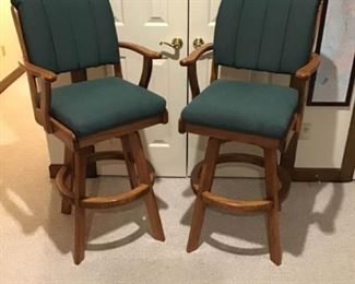 Upholstered Wooden Swivel Chairs https://ctbids.com/#!/description/share/364063