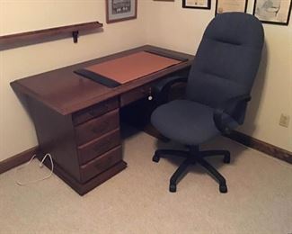 Desk With Key and Chair https://ctbids.com/#!/description/share/364073