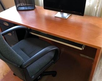 Office Desk, Chair, Shredder, Monitor, Keyboard. https://ctbids.com/#!/description/share/362526