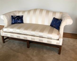 Upholstered Sofa Couch https://ctbids.com/#!/description/share/362574