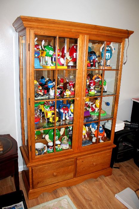 Lighted oak display cabinet