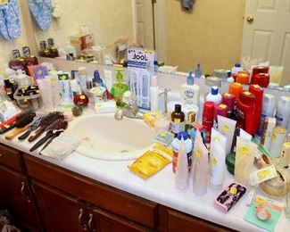 Lots of bath / beauty products - Avon