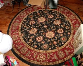 Small round rug
