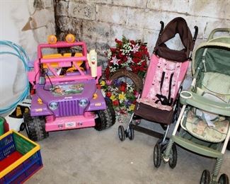 Strollers, Power Wheels Dora the Explorer Jeep