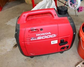 Honda EU2000i inverter generator