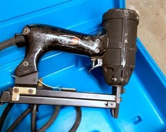 Duofast Model E professional tacker