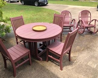 AMISH Outdoor lifetime Poly furniture-heavy duty, all stainless screw construction- Table & chairs. the rockers are sold. 