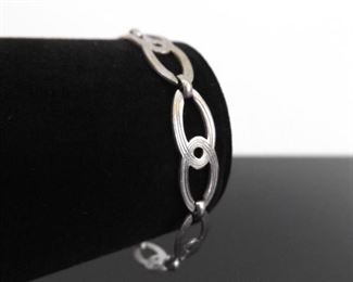 Vintage .925 Sterling Silver Infinity Link Bracelet

