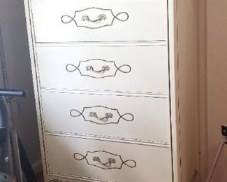 vintage chest of drawers