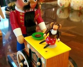 $50 -Steinbach Nutcracker - Dancing Monkey w/ Music Box