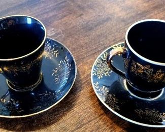 $30 - Meissen - Set of Demi Tasse Cups & Saucers