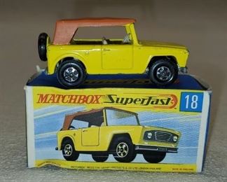 Vintage Matchbox Super fast Field Car 18 in Box
