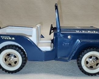 Vintage Tonka United States Air Force Metal Jeep
