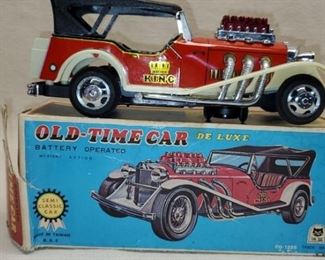 Vintage Old Time Car De Luxe in Box
