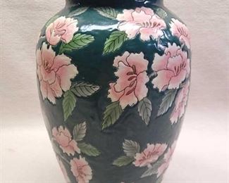 Beautiful ceramic flower vase
