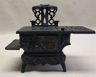 Cast iron toy stove

