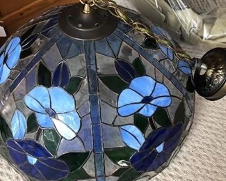 Stained glass lamp