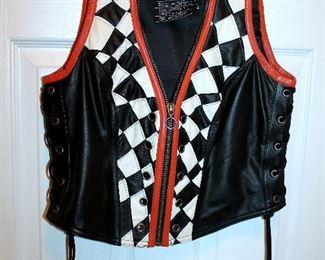 #26 - Harley-Davidson Road Hog Leather Vest - women's medium