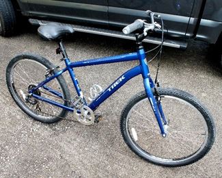 #35 - Trek Shift 1 Bicycle