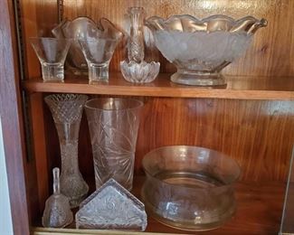 1502: Glass Vases, Bowls, Napkin Holder and More
Glass Vases, Bowls, Napkin Holder and More
