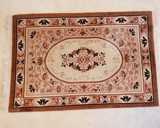 Hand Woven Rug
Measures Approx 48.5"×80"