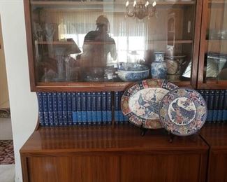 2 Wooden Hutches
**ITEMS ON HUTCH NOT INCLUDED Each measures approx 47" x 24" x 75" Hitches are screwed to wall