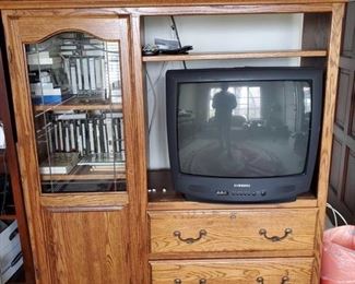 Entertainment Center, TV, VHS's, CD Player and more!
Includes February 7th, 1929 COA newspaper, records, Kodak Carousel Projector 5600 and more! Entertainment center measures approx 53"x17"x55"