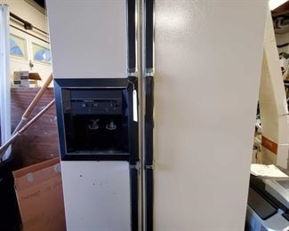 Kenmore Refrigerator