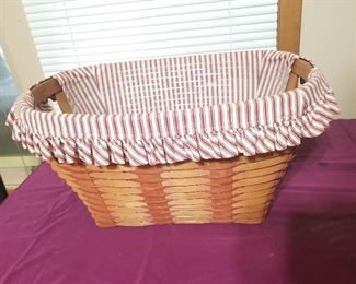 1994 Longaberger Laundry Basket